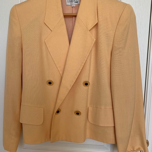 DOUBLE BREASTED YELLOW SHORT JACKET/BLAZER - SIZE 4 - SMALL - PETITE - Picture 2 of 8